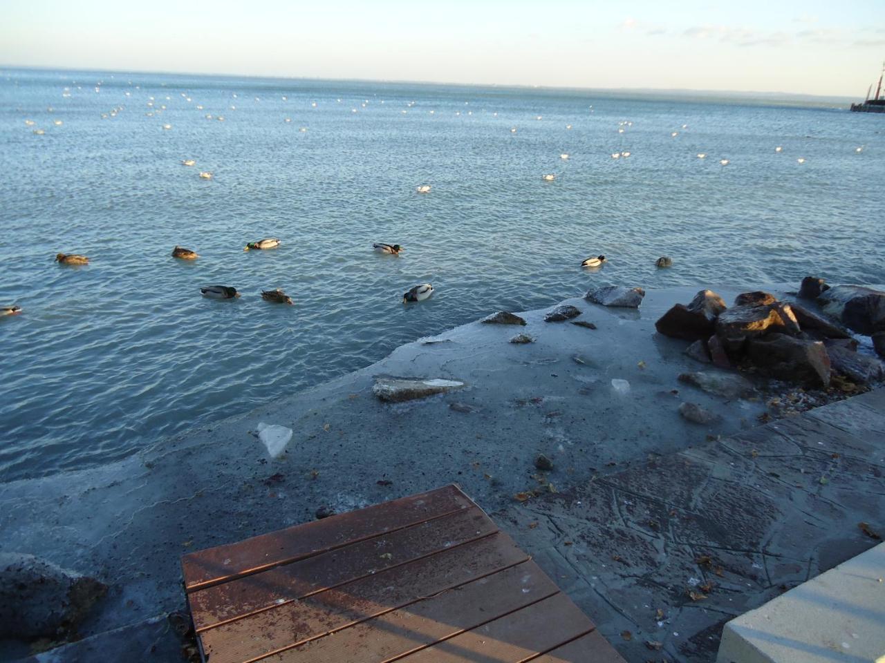 Kek Laguna Vendeghaz Balatonfüred Eksteriør bilde